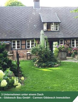 Liebevoll restauriertes Fachwerkhaus* Grdstck. 1.232 m²* zentral und dennoch idyllisch* Carport - Elmenhorst (Landkreis Stormarn)