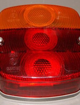 Rückleuchte original Gabel 53267 R6 Dreikammerleuchte 120 x 120 Oldtimer - Spraitbach