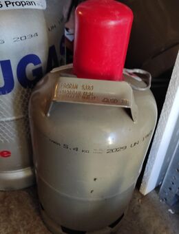 Gasflasche 5 kg Propangas Camping Gasgrill - Duisburg