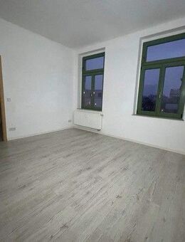 TOP Whg. - 3. OG / offene Küche / Bad mit Wanne ! - Chemnitz