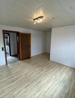 Helle 3 -Zimmer Dachgeschosswohnung - Herne