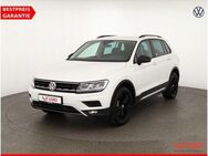 VW Tiguan 2.0 TDI Offroad 4Motion LED Navi ACC PDC - Sandersdorf Brehna