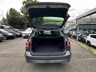 VW Golf, 2.0 TDI VII R line, Jahr 2020 - Schwabach