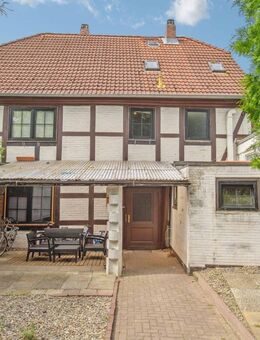 Aufgepasst! Interessante Kapitalanlage! Gut vermietetes Zweifamilienhaus in Goslar Ortsteil Hahndorf - Goslar