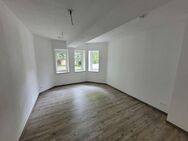 TOP 3 RAUM SOUTERRAIN WOHNUNG - ERSTBEZUG NACH KERNSANIERUNG - Dresden