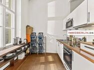 IMMOBERLIN.DE - Großzügige Altbauwohnung mit Balkon für Wohnen und/oder Gewerbe im Regierungsviertel an der Spree - Berlin