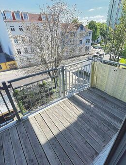 Moderne 2-Zimmer-Wohnung mit Balkon und offenem Wohn-Essbereich - zentrumsnah & energieeffizient - Magdeburg