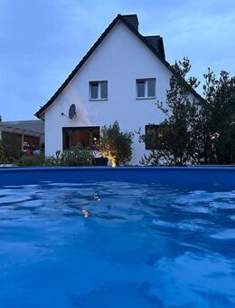 Sehr schön saniertes Einfamilienhaus mit Blick auf Dresden - Dohna