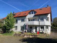 Schöne und helle Hochpaterrewohnung mit Blick zum Arnsberg - Bischofsheim (Rhön) Zentrum