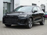 Audi Q3, 40 TDI S Line quattro, Jahr 2024 - Meißen