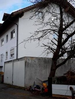 ZWANGSVERSTEIGERUNG: Vermietete Wohnung ab € 102.000.-- möglich ! - Fürstenstein