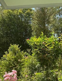 3-Zimmer-Wohnung direkt am Forstenrieder Park - München