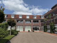 Top-Zustand! Modernisierte, vermietete Wohnung mit TG-Stellplatz im Zentrum - Ahrensburg