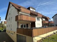 Gemütliche 3-Zimmer Etagenwohnung mit sonnigem Balkon und Tiefgaragen-Stellplatz - Crailsheim