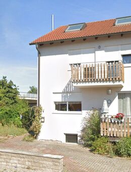 Familienidylle mit geräumigem Doppelhaus in Waldbüttelbrunn - PROVISIONSFREI - Waldbüttelbrunn