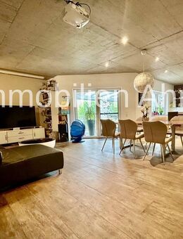 Modernes Wohnen auf einer Ebene - Bungalow mit ELW und Doppelgarage - Stetten! - Stetten (Bayern)