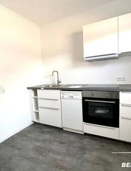 BERK Immobilien - 2-Zimmer-Wohnung mit Terrasse und Stellplatz in Feldrandlage von Kahl! - Kahl (Main)