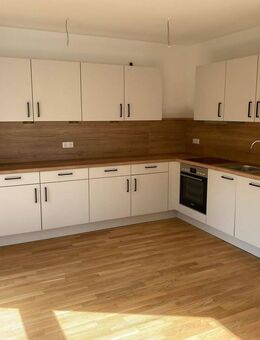 2-Zimmer mit großer Grünfläche im EG - Zirndorf