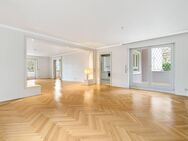Exklusive & großzügige 3 Zimmer-Whg. in prominenter Lage in Baden-Baden! Mit Aufzug & TG-Stellplatz! - Baden-Baden