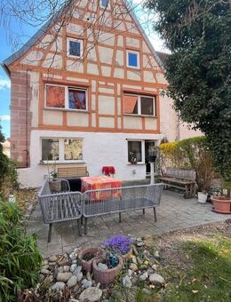 Charmantes Einfamilienhaus großem Garten & viel Potenzial in Spalt, Großweingarten - Spalt