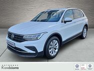 VW Tiguan, 1.5 TSI Life, Jahr 2021 - Denzlingen