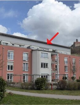 Seniorenwohnanlage "Mainpark" Anspruchsvolle 2-Zimmer-Dachterrassenwohnung mit Blick über Kulmbach - Kulmbach