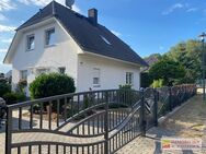 Gepflegtes Grundstück mit charmantem Wohnhaus, Garage und Carport - Triglitz