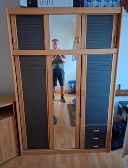 2 Schränke für Schlafzimmer abzugeben - Leipzig