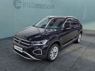 VW T-Roc, 1.5 TSI Style, Jahr 2024 - München