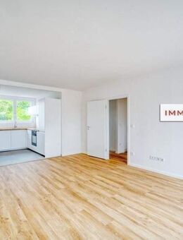 IMMOBERLIN.DE - Top saniert: Sonnige Dachgeschosswohnung mit Südterrasse & schönem Ambiente - Berlin