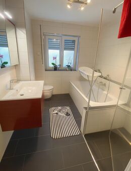 Exklusives Wohnglück im Grünen - Traumhafte Erdgeschosswohnung mit Privatgarten in Lehrensteinsfeld - Lehrensteinsfeld