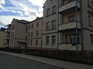 Große 2-Raum-Wohnung mit Balkon im Erdgeschoss - Heidenau (Sachsen)