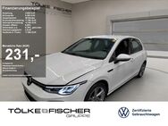 VW Golf, 1.5 TSI VIII R-Line NaviPro, Jahr 2020 - Krefeld