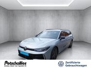 VW Passat, 2.0 TDI R-Line IQ LIGHT, Jahr 2024 - Hamburg