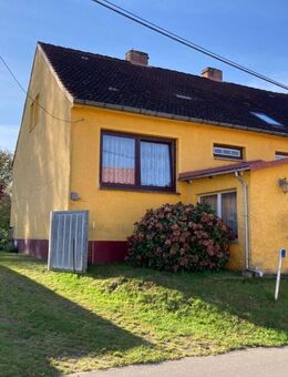 Feriendorf Barlin: Haushälfte mit Potenzial - Nebengebäude - Garten... - Dargun