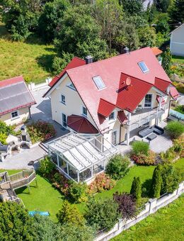 Villa in idyllischer Lage - Tussenhausen