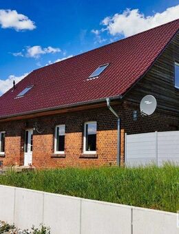 Dr. Lehner Immobilien NB - Ostseenähe - Saniertes Bauernhaus auf großem Grundstück - Medow