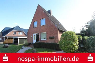 Solides und vollständig unterkellertes Einfamilienhaus nebst Carport und Gartenhaus