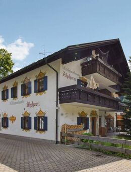 Attraktives Wohnpaket mit 6 Einheiten und 7 Tiefgaragenstellplätzen in Oberstdorf-Tiefenbach - Oberstdorf