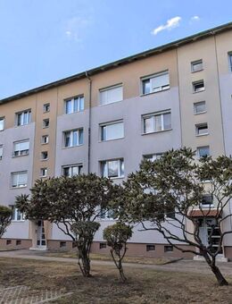 Schicke große 3-Raum Ferienwohnung mit Balkon möbliert in Zwenkau nähe See zu verkaufen. - Zwenkau