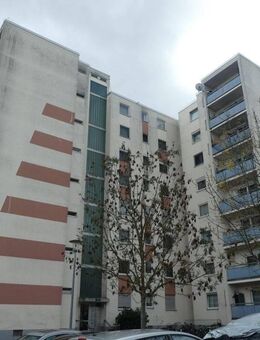 Helle Eigentumswohnung mit Balkon und eigenem Stellplatz - komfortabel wohnen in beliebter Lage! - Rüsselsheim