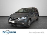 VW Touran, 1.5 TSI, Jahr 2024 - Wiesbaden