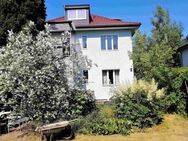 Geräumiges 9-Raum-Haus in Blankenfelde-Mahlow mit Charme und Potenzial - Blankenfelde-Mahlow