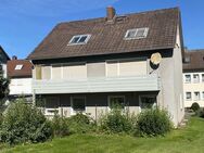 Wohnhaus mit Gewerbefläche und Garage in sehr schöner, ruhiger Sackgassenlage von Eschershausen - Eschershausen