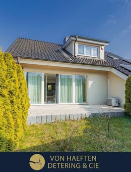 Modernisiertes Zweifamilienhaus mit Gewerbeeinheit - nutzbar für Wohnen, Arbeiten oder Vermietung - Pinneberg