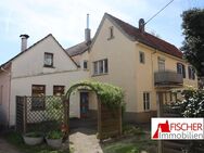 Handwerker aufgepasst...gemütliches Haus mit viel Potenzial steht zum Verkauf! - Vaihingen (Enz)