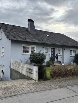 Attraktives Haus in bester Lage von Balve-Garbeck mit Einliegerwohnung - Balve