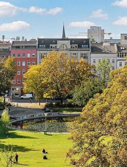 3-Zimmer-Wohnung mit Skyline-Eleganz direkt am Weinbergpark - Berlin