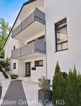 * Luxus EG-Wohnung im Grünen * - Berglen