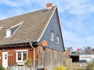 Lebenslang vermietete Doppelhaushälfte unter Erbbaurecht in ruhiger Lage von Lübeck - Lübeck